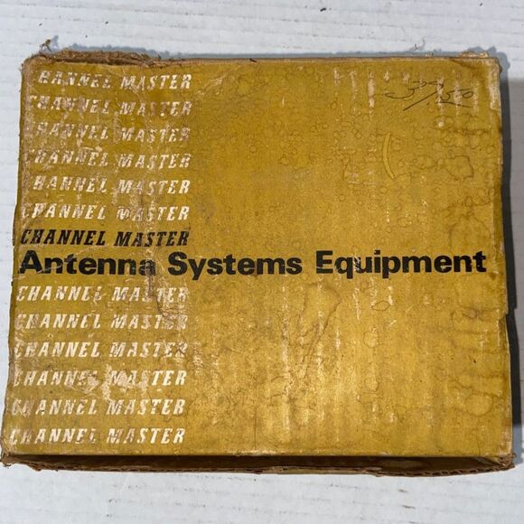 2 VTG Channel Master 0065 Antenna Equipment w/ Original Box TV Amplifier UHF FM - Picture 4 of 5